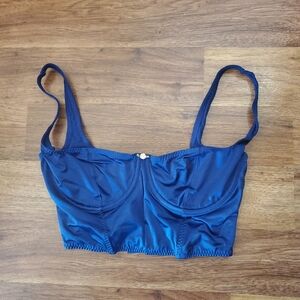 NEW SKINS Size Small Blue Bra